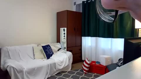 Snapshot of salis1981 chatting on February 2025 07:00:01 PM salis1981 online show from February 2025 07:00:01 PM