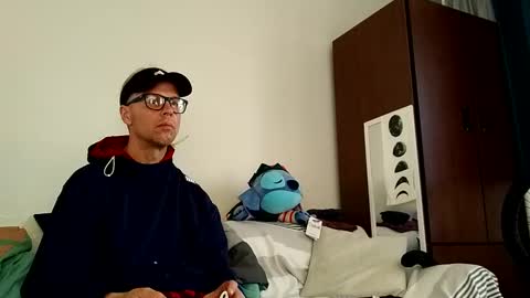 Snapshot of salis1981 chatting on February 2025 12:30:01 AM salis1981 online show from February 2025 12:30:01 AM