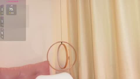 Silvia  online show from June 2026 12:35:01 PM