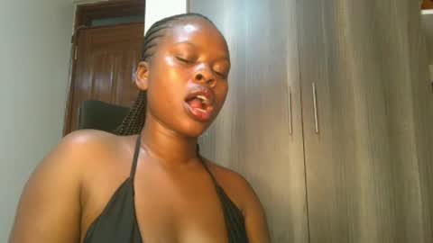 Snapshot of sallysasha254 chatting on December 2024 07:01:01 PM sallysasha254 online show from December 2024 07:01:01 PM