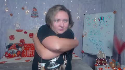 Sally online show from November 2025 08:54:02 PM