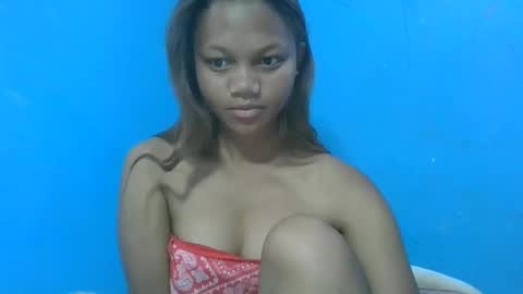 Snapshot of sallywett chatting on February 2025 04:05:01 AM SallyWett online show from February 2025 04:05:01 AM