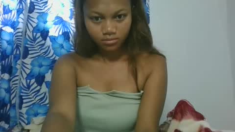 Snapshot of sallywett chatting on February 2025 04:27:02 AM SallyWett online show from February 2025 04:27:02 AM