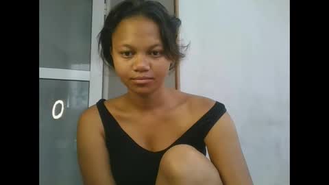 Snapshot of sallywett chatting on February 2026 03:10:01 AM SallyWett online show from February 2026 03:10:01 AM