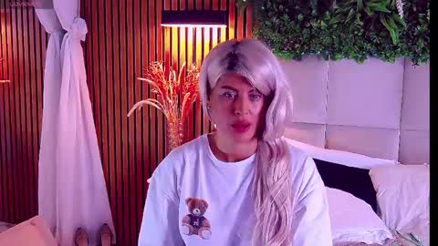 Snapshot of salmaroze chatting on May 2026 03:25:02 AM SalmaRoze online show from May 2026 03:25:02 AM