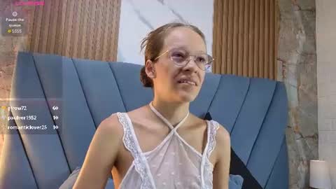 Snapshot of salome_cruxx chatting on June 2026 11:47:02 AM salome_cruxx online show from June 2026 11:47:02 AM