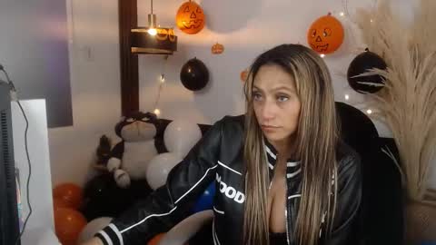 salome_drasin online show from October 2025 08:54:02 PM