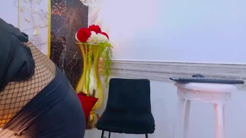 Snapshot of salome_langly chatting on March 2026 09:06:01 PM SALOME online show from March 2026 09:06:01 PM