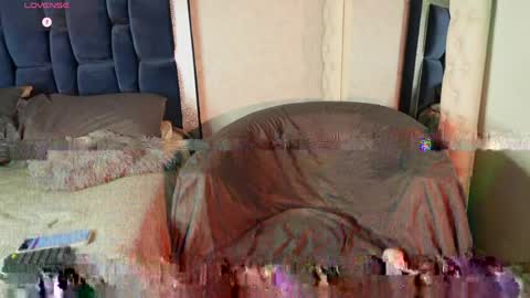 Snapshot of salome_williamss chatting on May 2026 01:16:02 PM Salome online show from May 2026 01:16:02 PM
