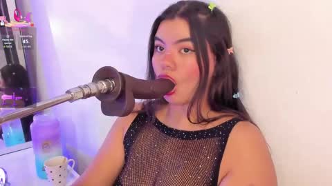 Salome online show from April 2026 04:46:01 AM