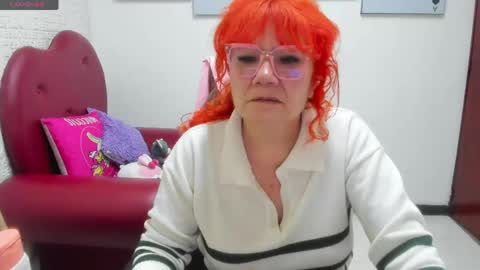 Snapshot of salomee_diazz chatting on May 2026 01:28:02 PM Salomee diazz online show from May 2026 01:28:02 PM