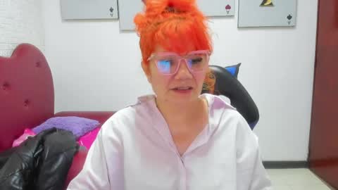 Snapshot of salomee_diazz chatting on June 2026 08:44:01 PM Salomee diazz online show from June 2026 08:44:01 PM