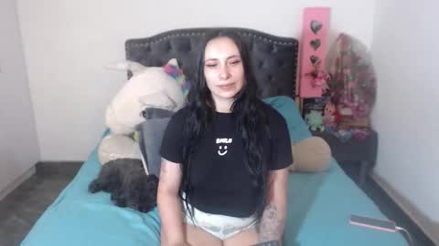 yenny online show from November 2025 03:29:01 AM