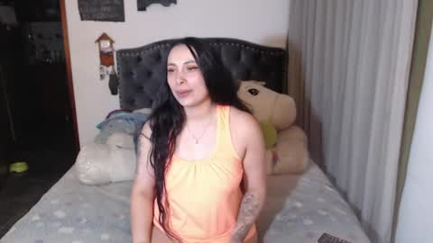 Snapshot of salomefox2 chatting on May 2026 04:28:01 AM yenny online show from May 2026 04:28:01 AM