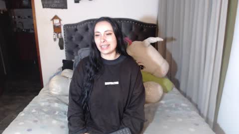 Snapshot of salomefox2 chatting on May 2026 03:24:02 AM yenny online show from May 2026 03:24:02 AM