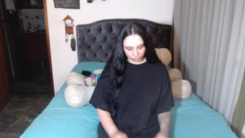 Snapshot of salomefox2 chatting on May 2026 04:20:02 AM yenny online show from May 2026 04:20:02 AM