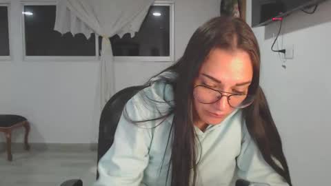 salome online show from April 2026 01:00:01 AM