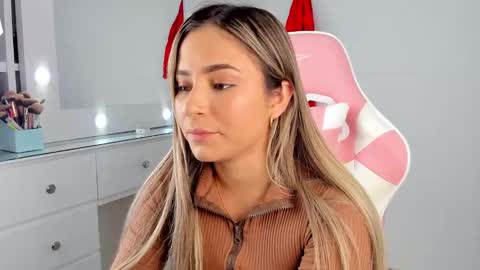 Salome online show from February 2025 02:47:02 AM