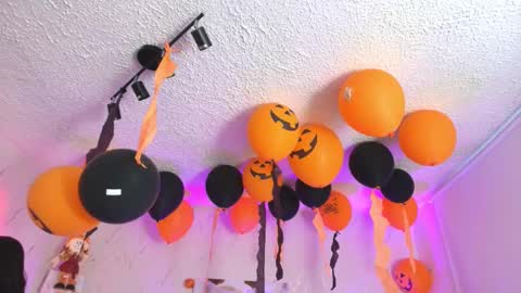 SALOME online show from October 2025 11:11:02 AM