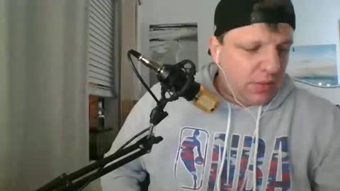 Snapshot of salsbud2022 chatting on January 2025 08:39:01 AM salsbud2022 online show from January 2025 08:39:01 AM