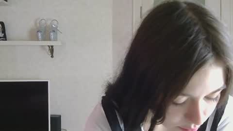 Snapshot of saltedcaramely chatting on June 2026 10:13:01 AM SaltedCaramely online show from June 2026 10:13:01 AM