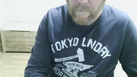 Saltimbanquier  Salt  ou  Banquier  online show from April 2026 03:28:02 PM