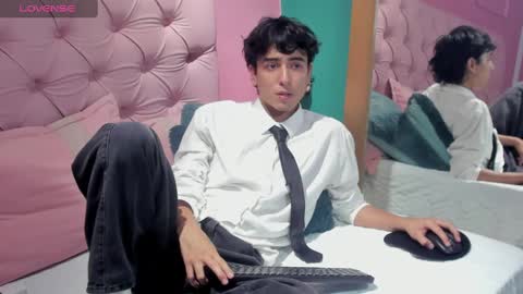 Snapshot of salvatore_monterey chatting on December 2024 12:06:02 AM salvatore online show from December 2024 12:06:02 AM