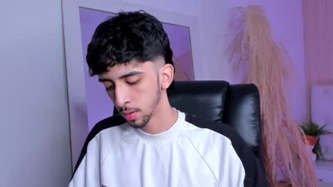 Snapshot of salvatore_monterey chatting on September 2025 09:27:01 PM salvatore online show from September 2025 09:27:01 PM