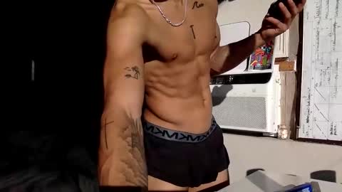 sam9826wh online show from December 2024 04:29:02 PM