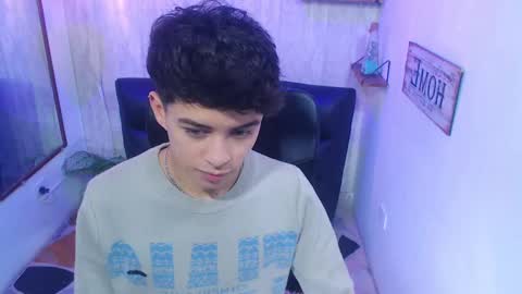 Snapshot of sam_daves chatting on January 2025 04:17:01 PM Sam online show from January 2025 04:17:01 PM