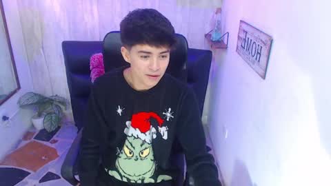 Snapshot of sam_daves chatting on February 2025 01:20:01 PM Sam online show from February 2025 01:20:01 PM