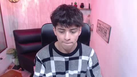 Snapshot of sam_daves chatting on February 2025 04:17:02 PM Sam online show from February 2025 04:17:02 PM