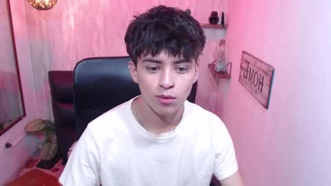 Snapshot of sam_daves chatting on February 2025 01:33:01 PM Sam online show from February 2025 01:33:01 PM