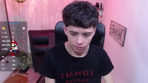 Snapshot of sam_daves chatting on February 2025 01:17:02 PM Sam online show from February 2025 01:17:02 PM