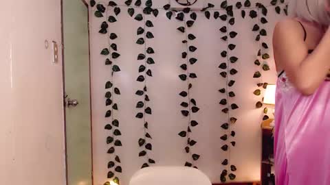 sam online show from February 2025 10:53:01 PM