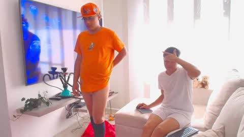 sam_tnt9 online show from November 2025 01:02:01 PM