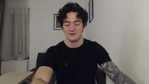 Snapshot of sam_winchest chatting on February 2026 12:37:02 AM Sam online show from February 2026 12:37:02 AM