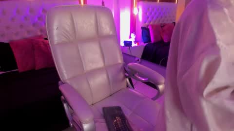 samabiecrussie online show from February 2026 04:11:01 AM