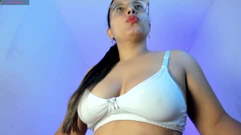 Snapshot of samanta__sweetx chatting on May 2026 05:19:02 PM Samanta Sweet online show from May 2026 05:19:02 PM