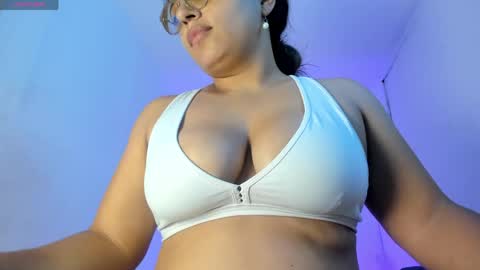 Snapshot of samanta__sweetx chatting on May 2026 05:21:02 PM Samanta Sweet online show from May 2026 05:21:02 PM