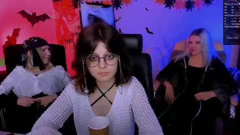 samanta_hotty online show from October 2025 09:38:02 PM