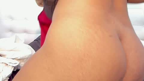 Snapshot of samanta_joness chatting on December 2024 04:43:02 AM Sofia online show from December 2024 04:43:02 AM