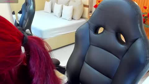 Snapshot of samanta_quinn chatting on December 2025 08:38:02 PM samantha online show from December 2025 08:38:02 PM