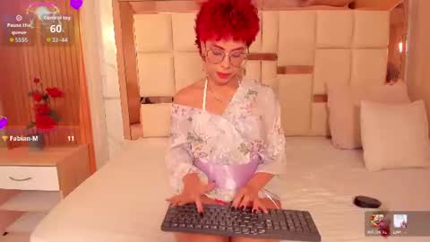 Snapshot of samanta_quinn chatting on July 2026 06:15:01 AM samantha online show from July 2026 06:15:01 AM