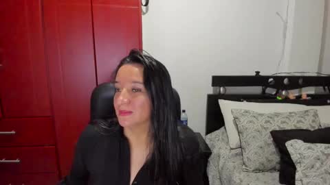 samanta sweet online show from January 2025 11:44:01 PM