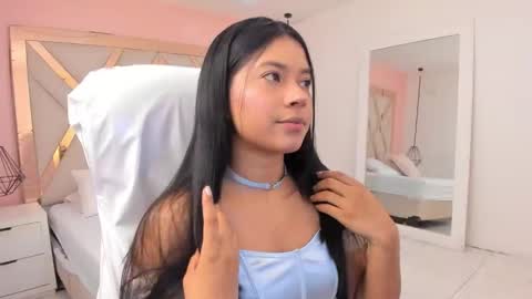 sam  online show from October 2025 04:20:02 AM