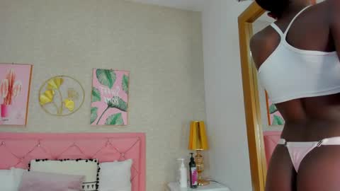 Snapshot of samantamarquez chatting on May 2026 03:44:01 AM Samanta online show from May 2026 03:44:01 AM