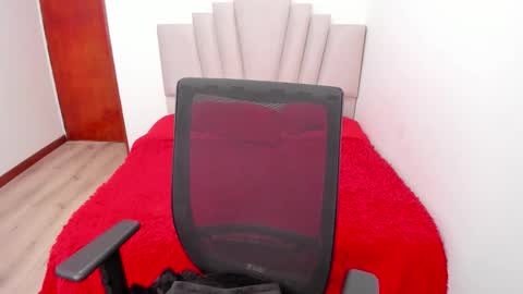 Samantha  online show from February 2026 07:56:02 PM