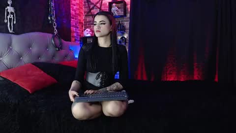 Samantha and Victor online show from February 2025 10:09:01 PM