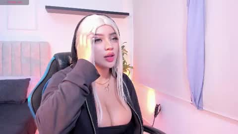 SAMANTHA online show from July 2026 10:48:01 PM